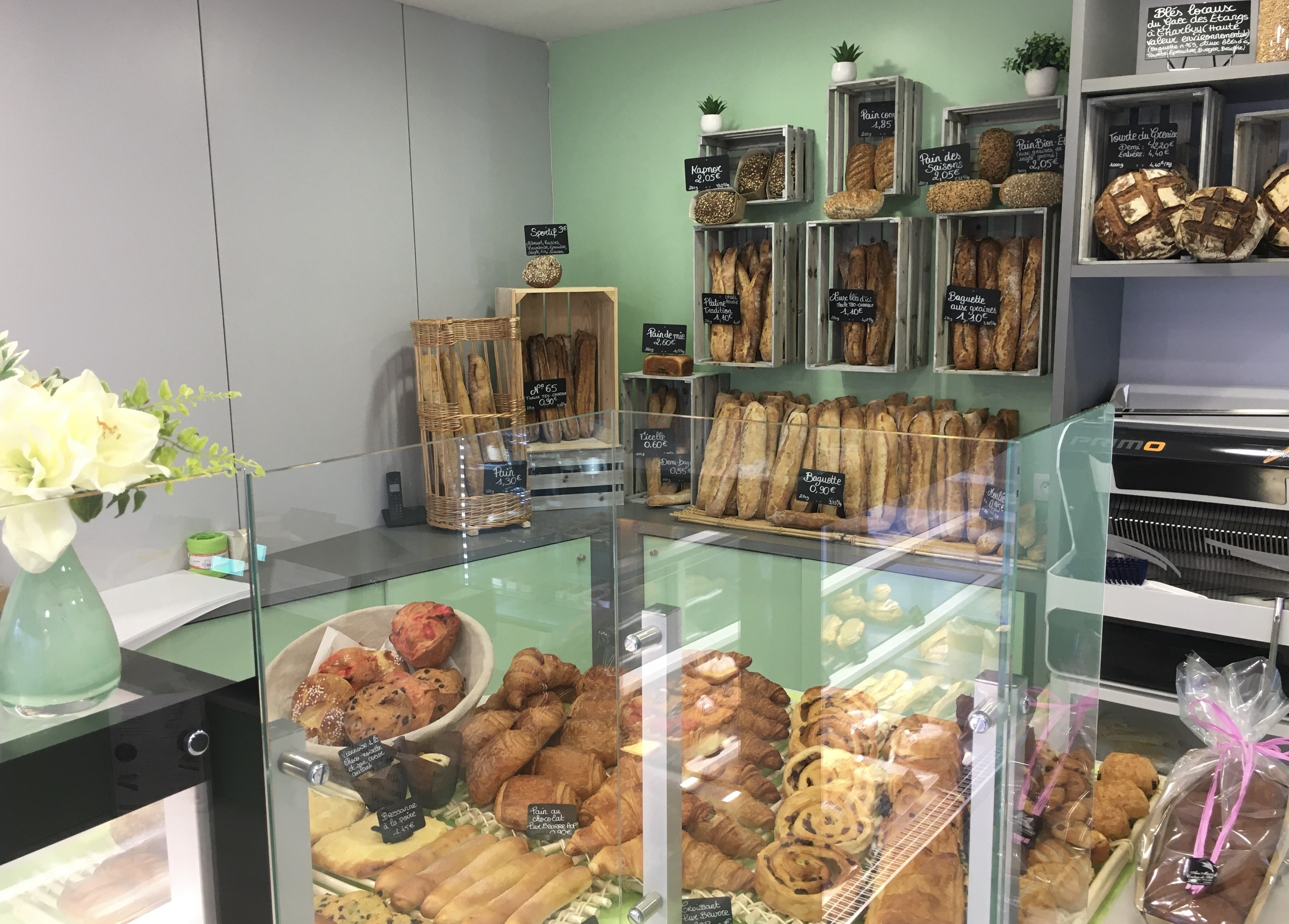 Aux mains couleurs de ble boulangerie patisserie auxerre appoigny boutique